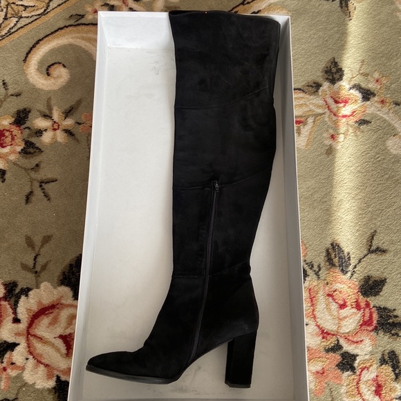 Suede over-the-knee boots - Picture 10 of 15